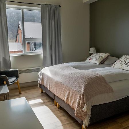 Harbour Inn - Guesthouse Bíldudalur Екстериор снимка