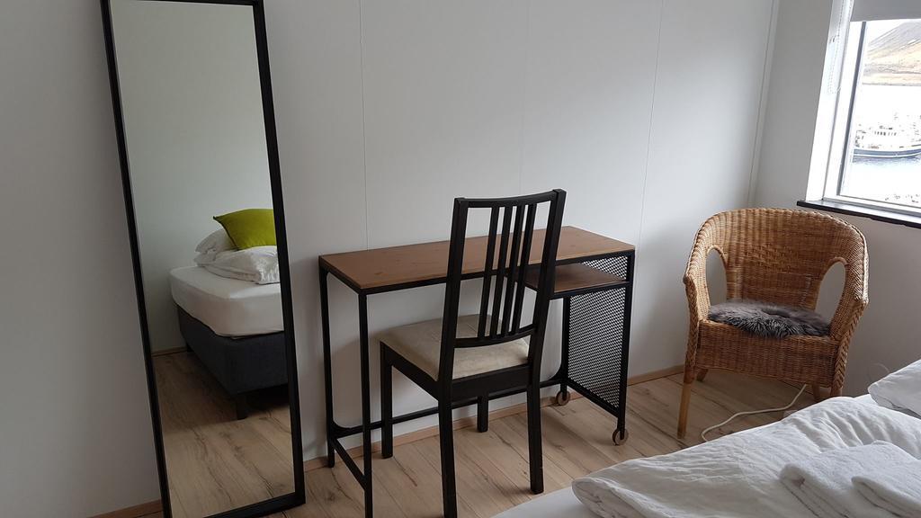Harbour Inn - Guesthouse Bíldudalur Екстериор снимка
